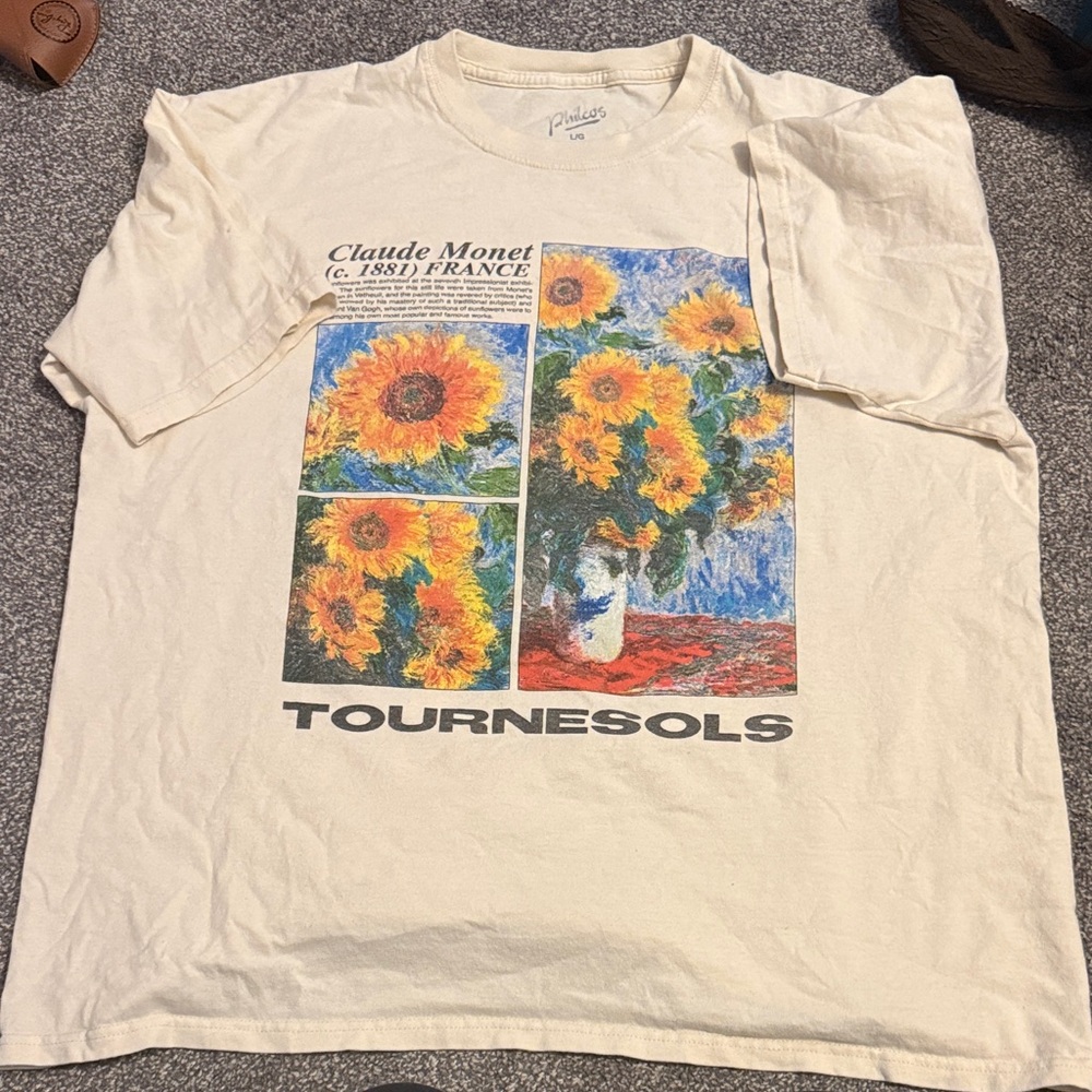Aeropostale White Sunflower Art Tee